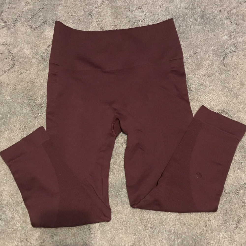 Burgundy Cropped Compression Lululemon Leggings
